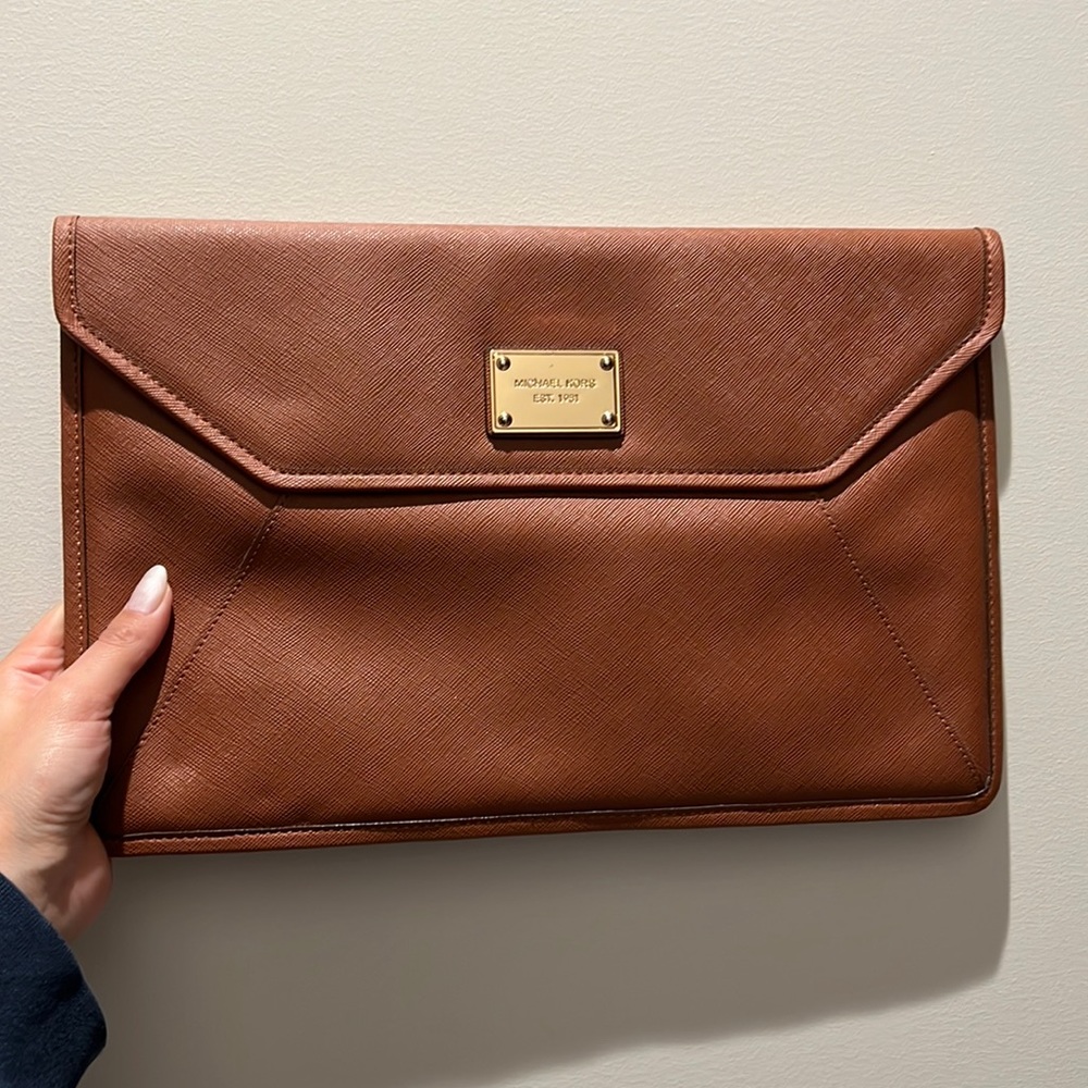 michael kors envelope clutch
